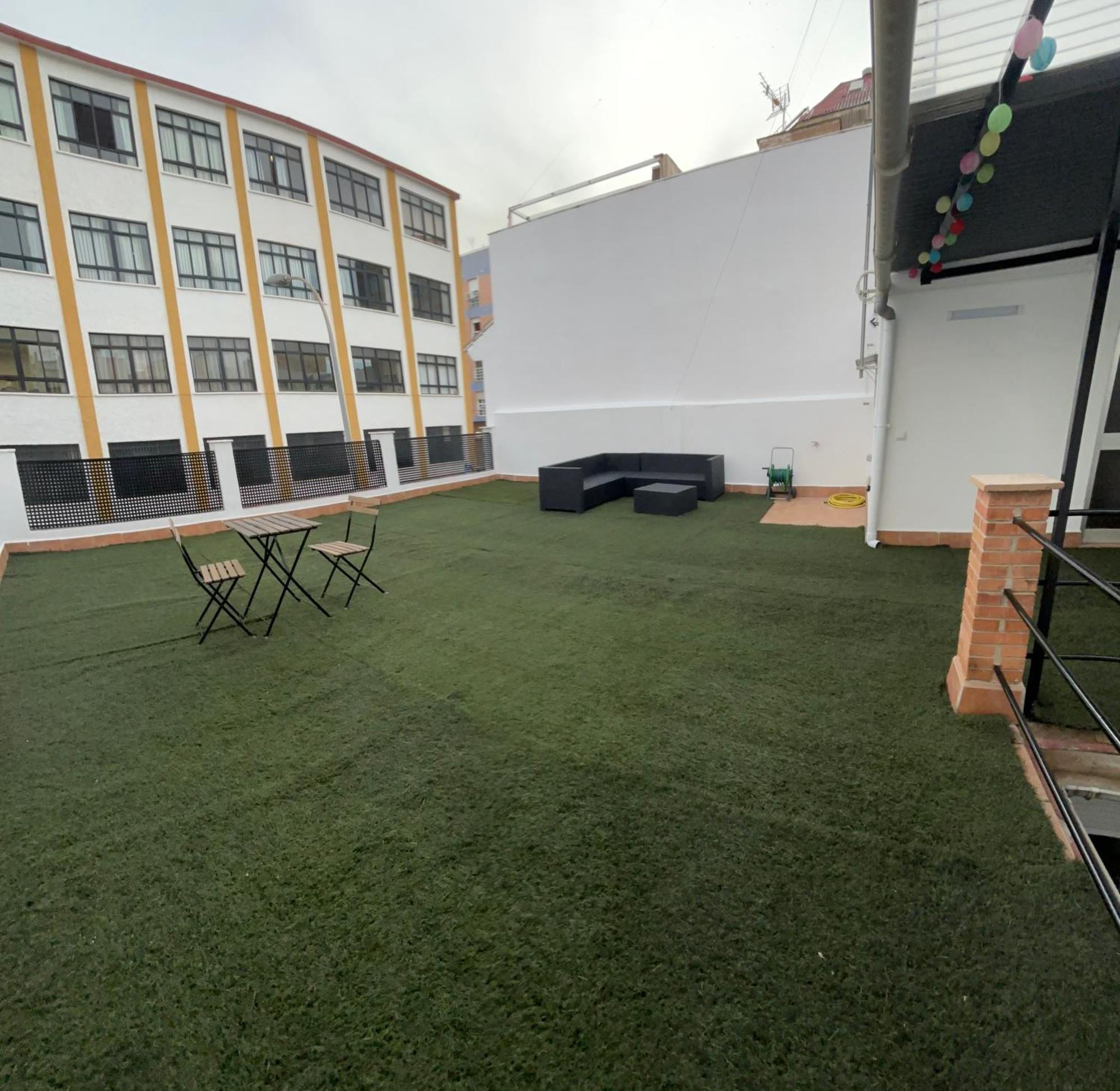 Apartamentos La Hormiguita Malaga Exterior photo