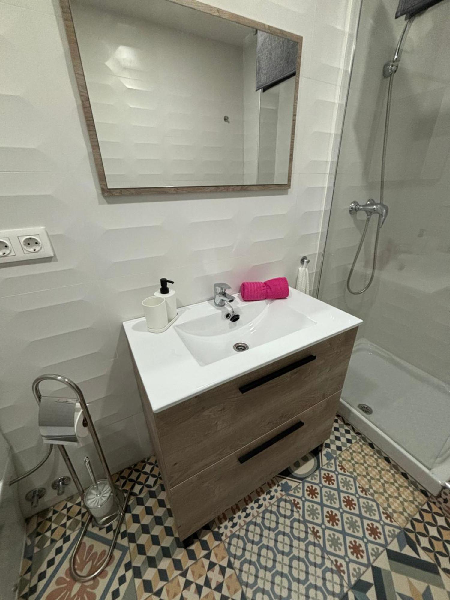 Apartamentos La Hormiguita Malaga Exterior photo